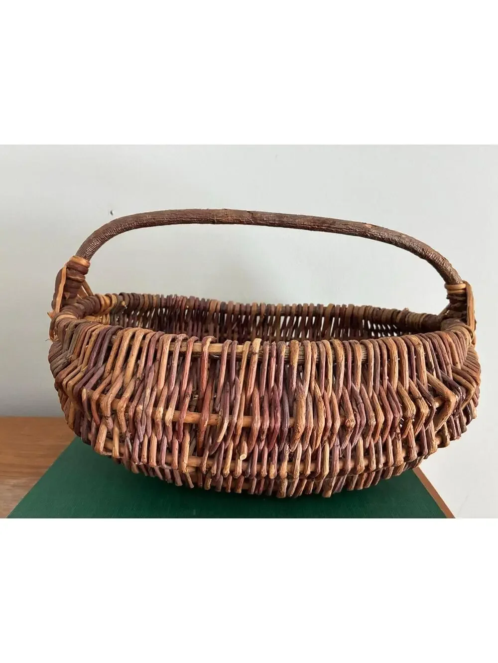 Vintage Handwoven Buttocks Basket – Primitive Rib Willow Gathering Basket